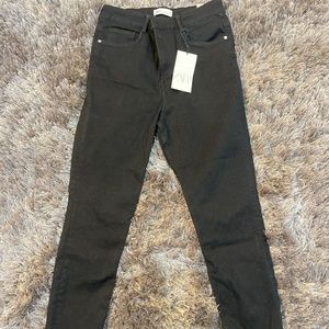 Skinny Leg Jean